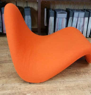 Herstofferen Artifort Tongue fauteuil